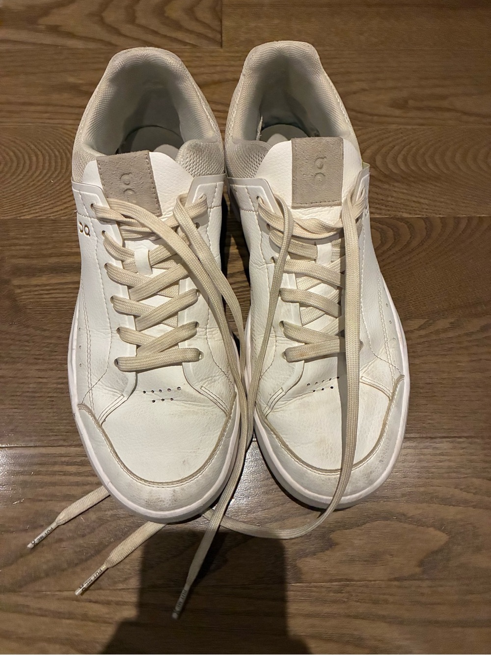 On Cloud Roger’s - Center Court size 9.5